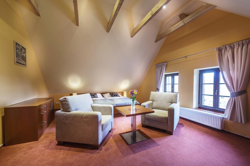 Hotel Skanzen فيليهراد الغرفة الصورة